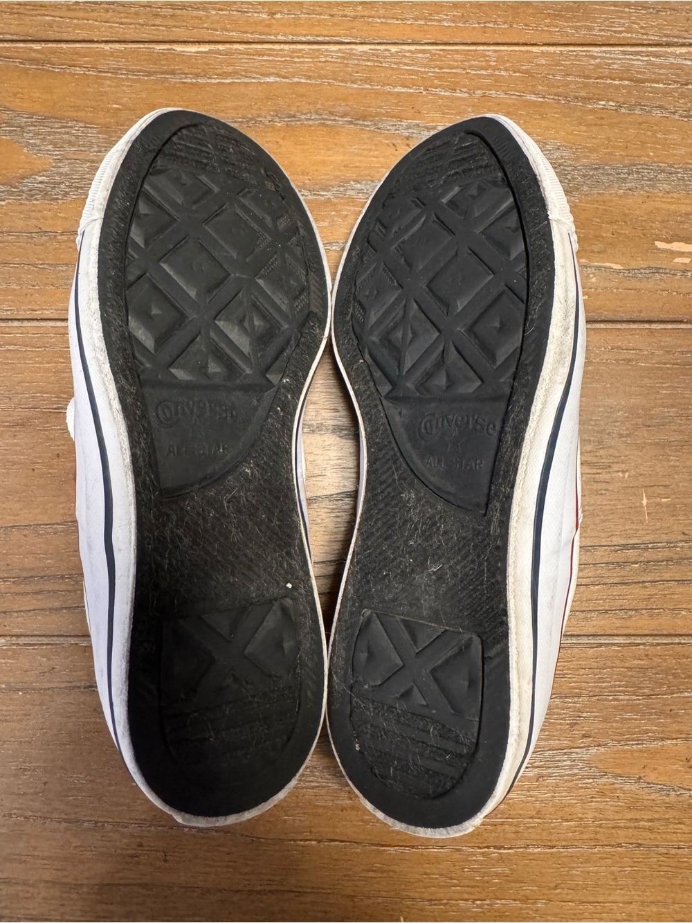Classic Low-Top Canvas Sneakers in Off-White with Red & Navy Trim - Picture 6 of 7